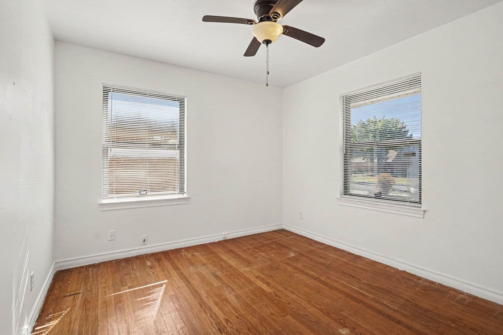 Dallas House: 2409 Materhorn Dr