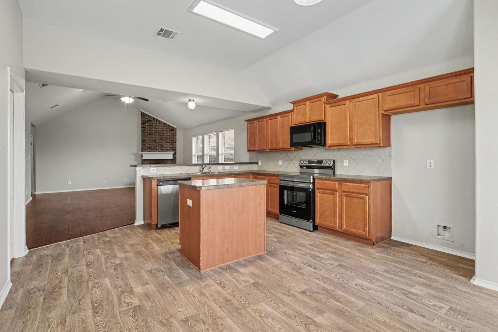 Fort Worth House: 2073 Joyner Ranch Road