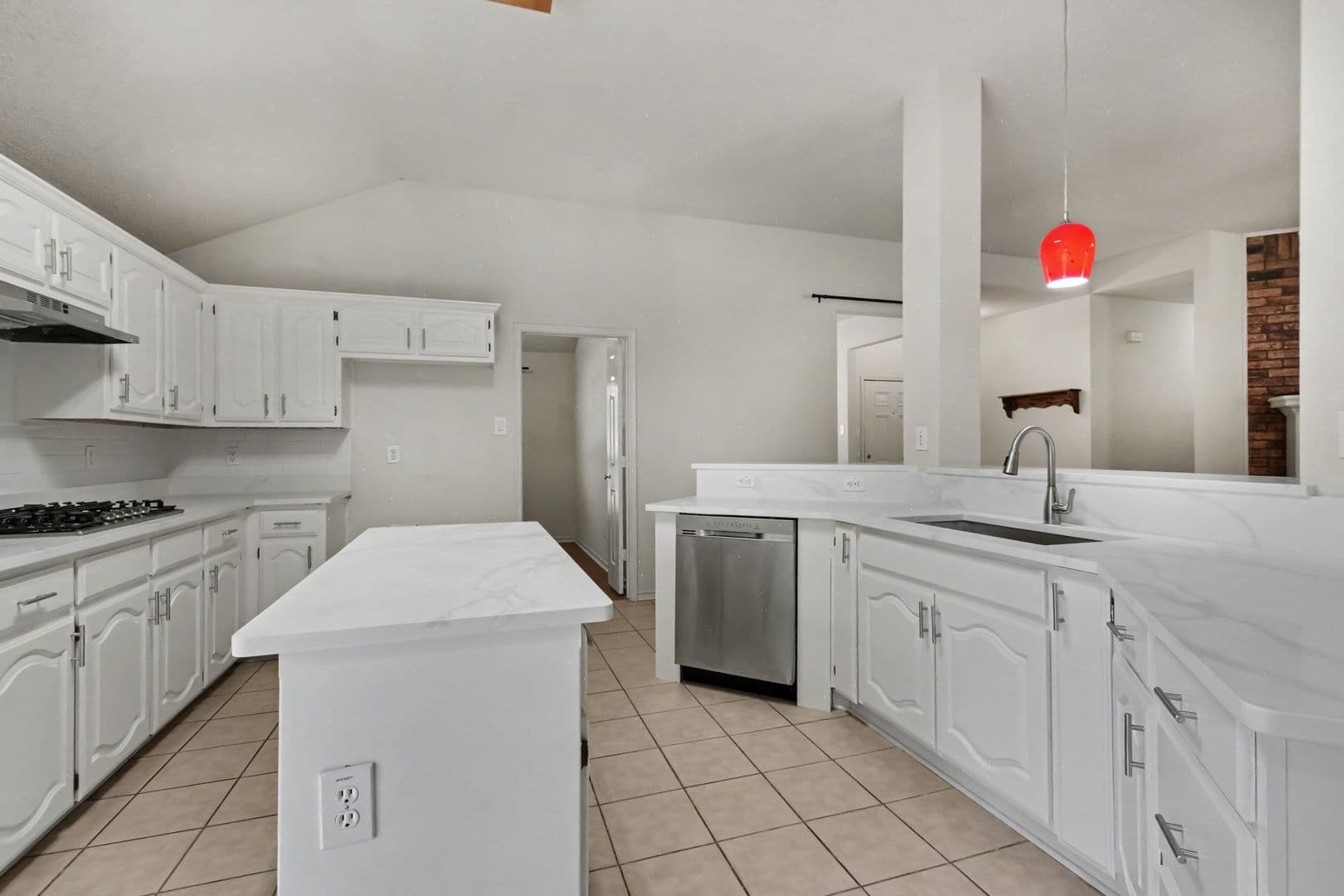 Allen House: 1306 Woodmont Dr