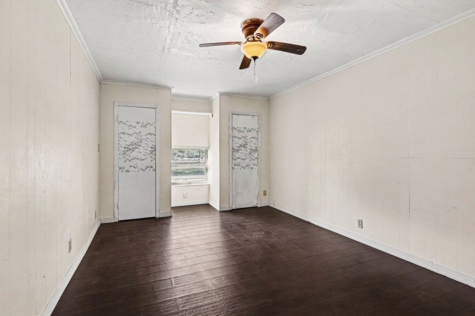 Dallas House: 2409 Materhorn Dr
