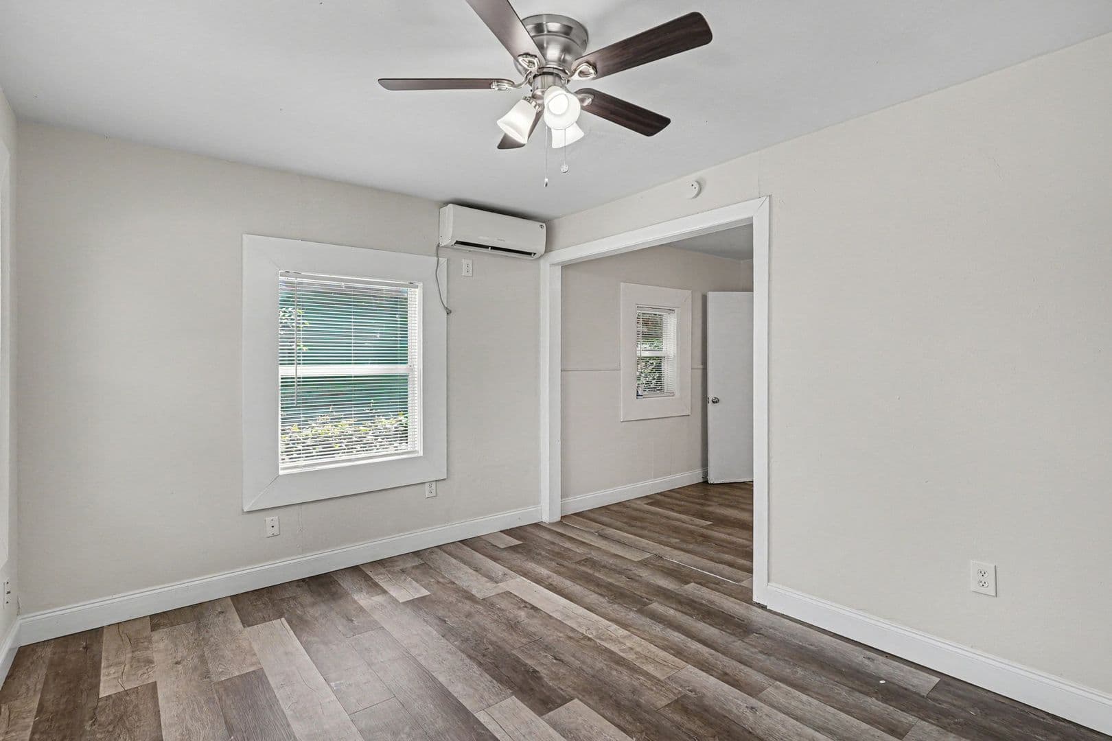 Wichita Falls House: 1327 35th St