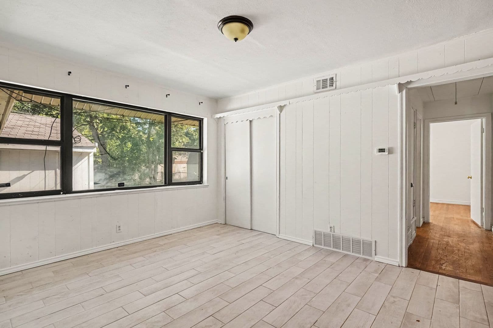 Dallas House: 2409 Materhorn Dr