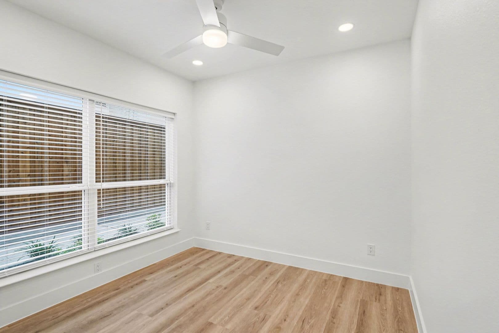 Dallas House: 2217 N Fitzhugh Avenue #101