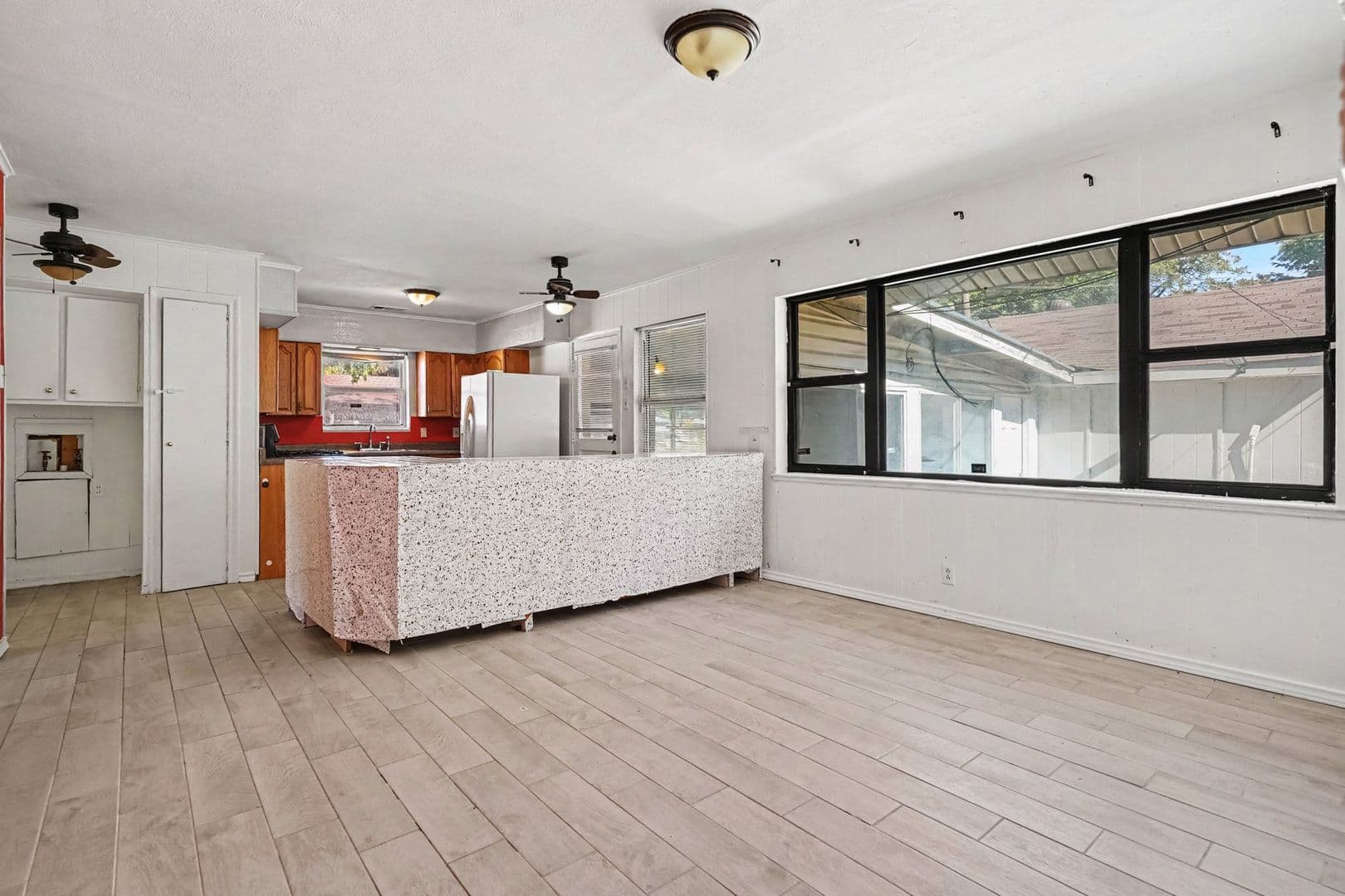 Dallas House: 2409 Materhorn Dr