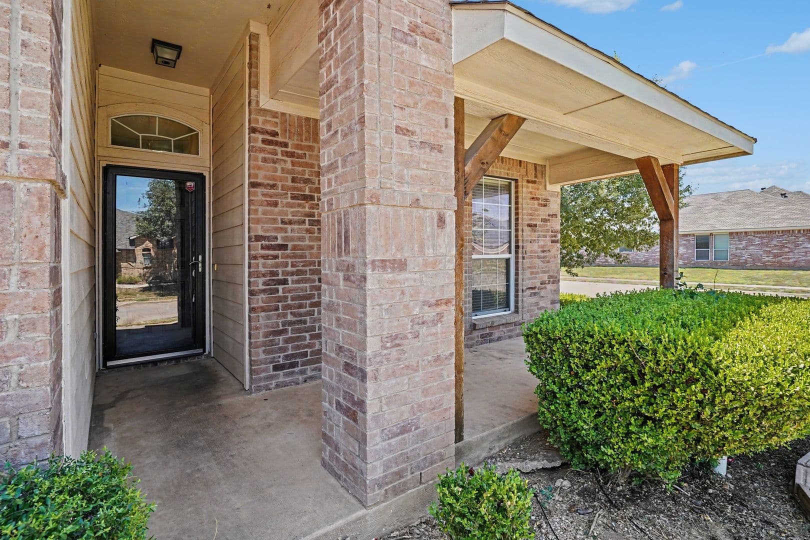 Fort Worth House: 2073 Joyner Ranch Road