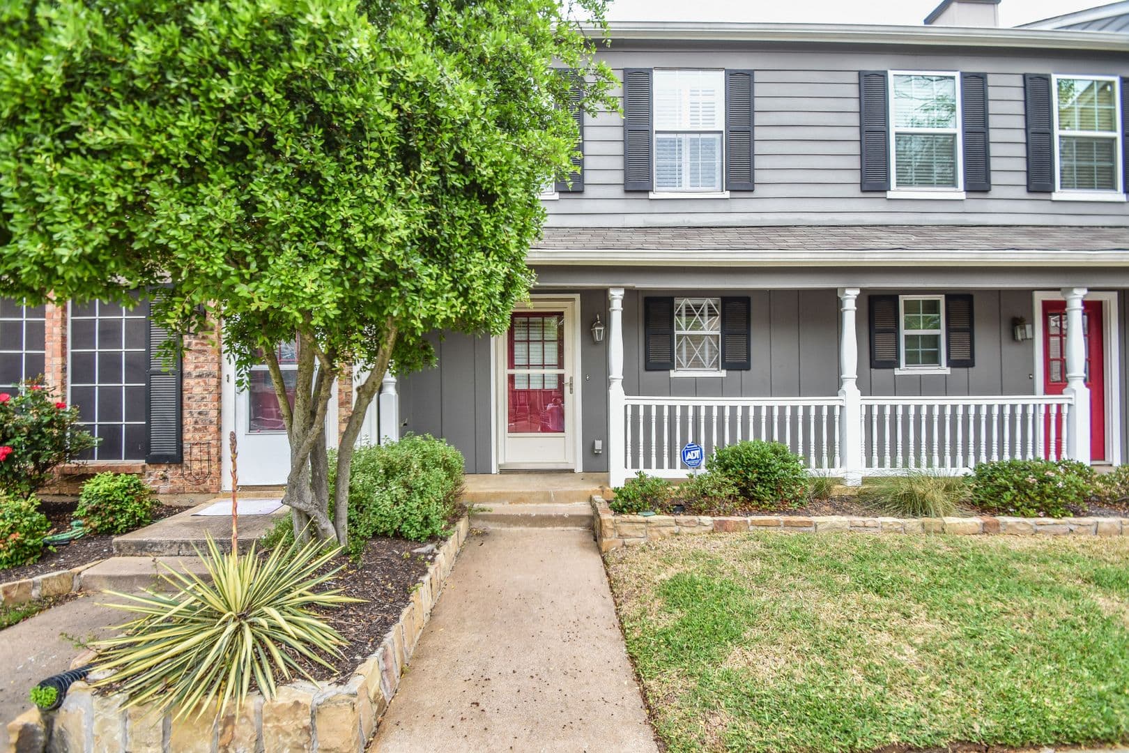 Euless House: 87 Winchester Drive