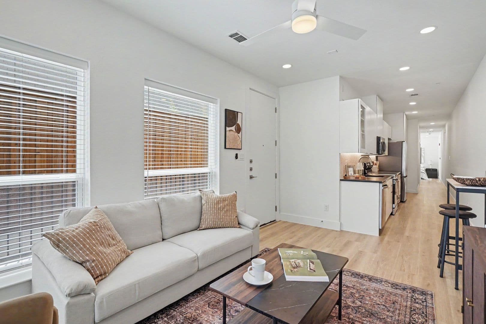 Dallas House: 2217 N Fitzhugh Avenue #101