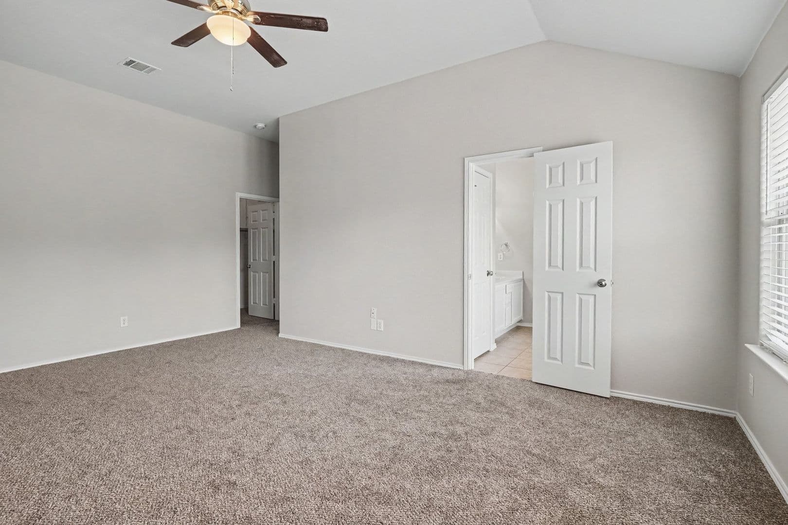 Fort Worth House: 2073 Joyner Ranch Road