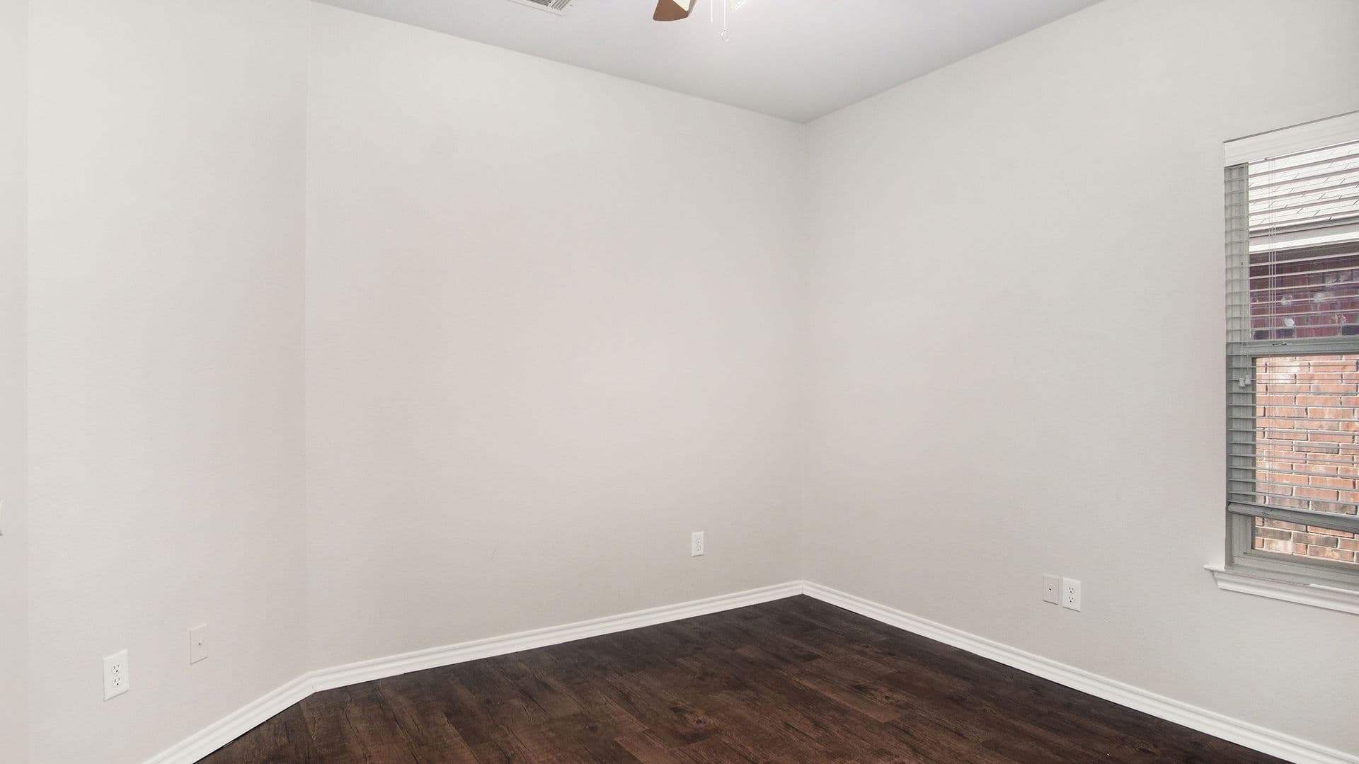 Fort Worth House: 6036 Horse Trap Drive
