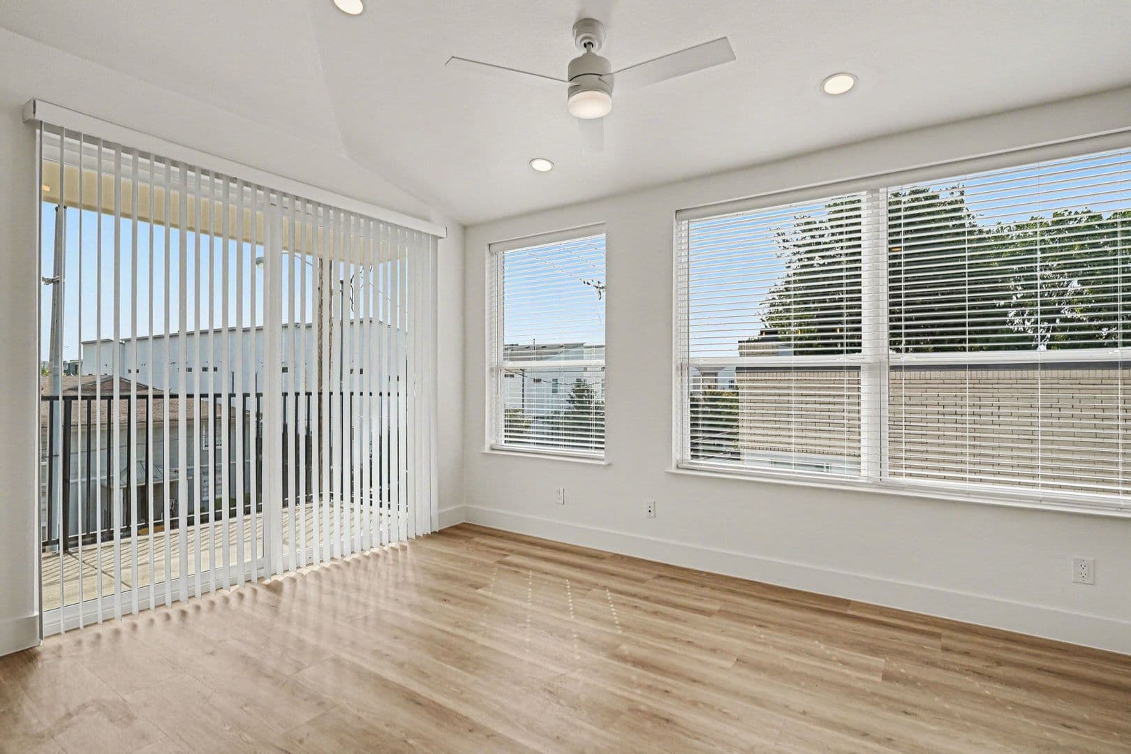 Dallas House: 2217 N Fitzhugh Avenue #301