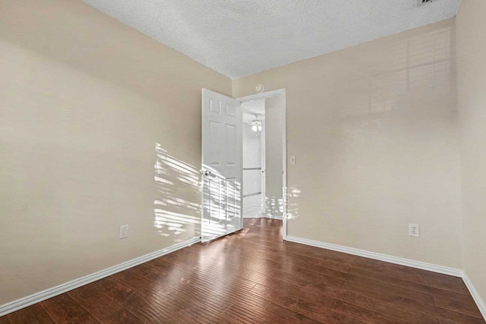 Coppell House: 588 Lake Forest Drive