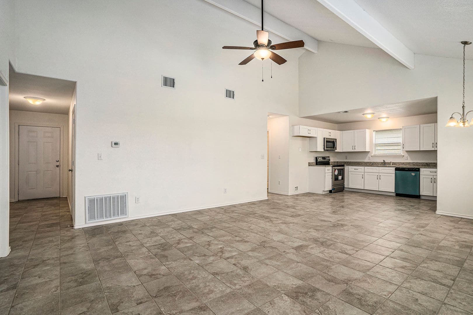 Rio Vista House: 405 Whitney Court