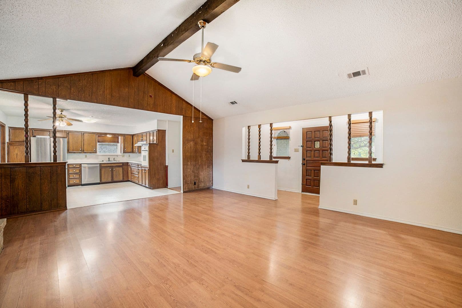 Lewisville House: 1608 San Antone Lane