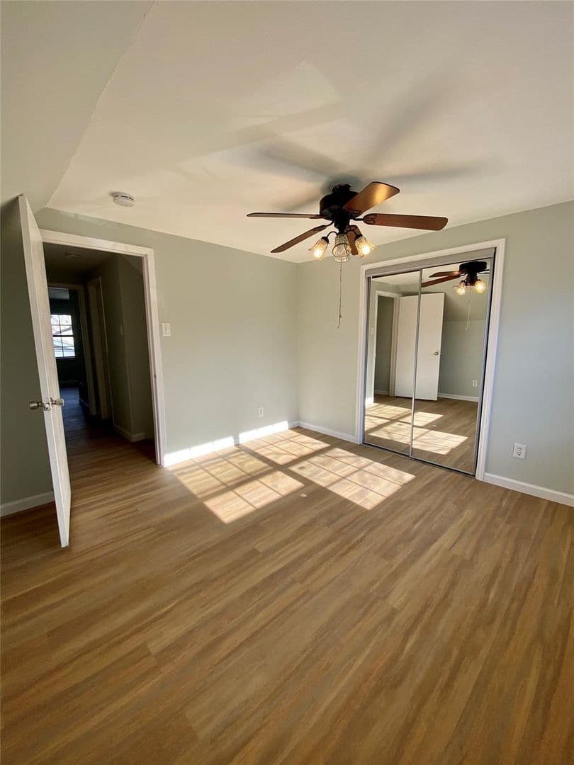 Mesquite House: 2859 Linhaven Drive