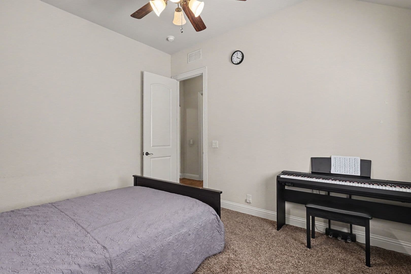 Plano House: 2412 Lynbridge Dr