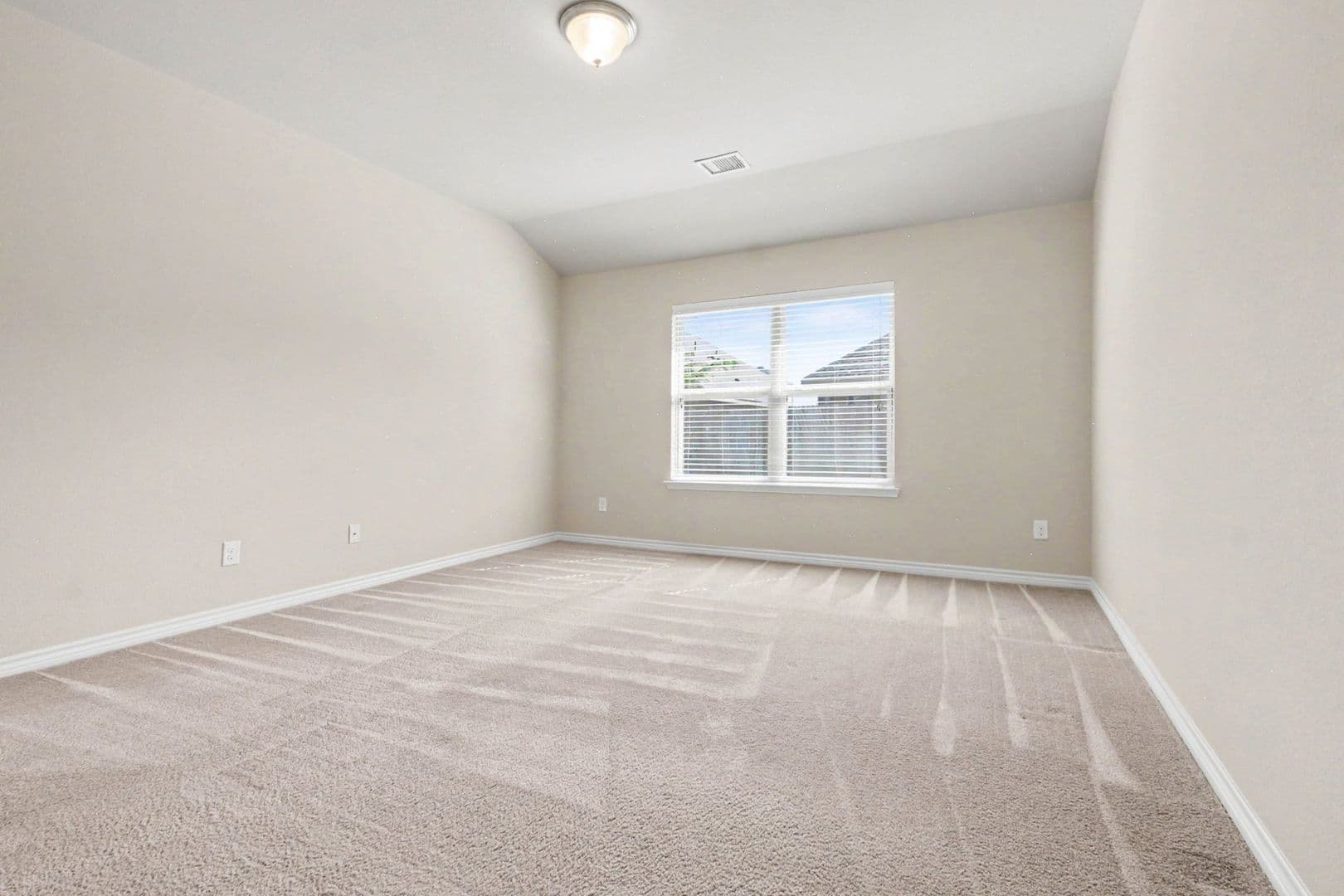 Little Elm House: 1412 Villa Paloma Blvd