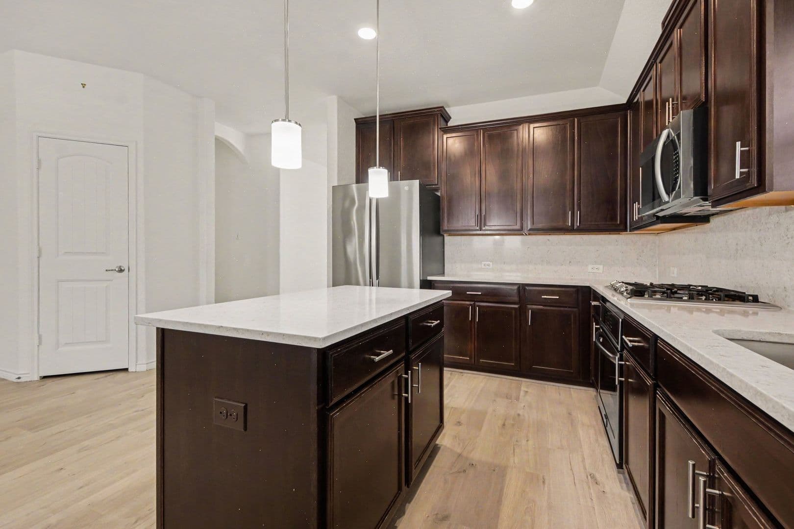 McKinney House: 10020 Levelland Pl