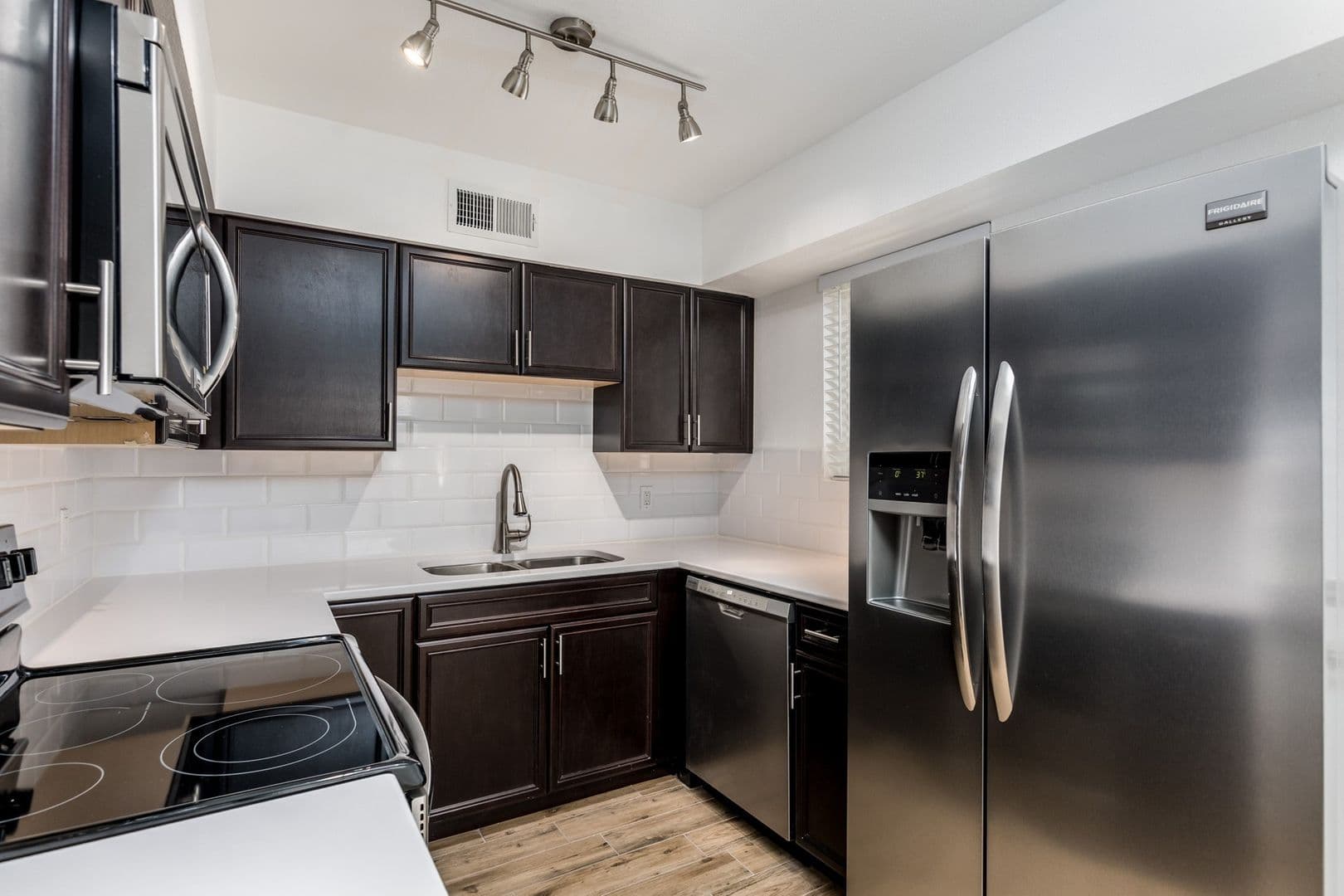 Phoenix Apartment: 3702,3710, 3718 E Glenrosa Ave