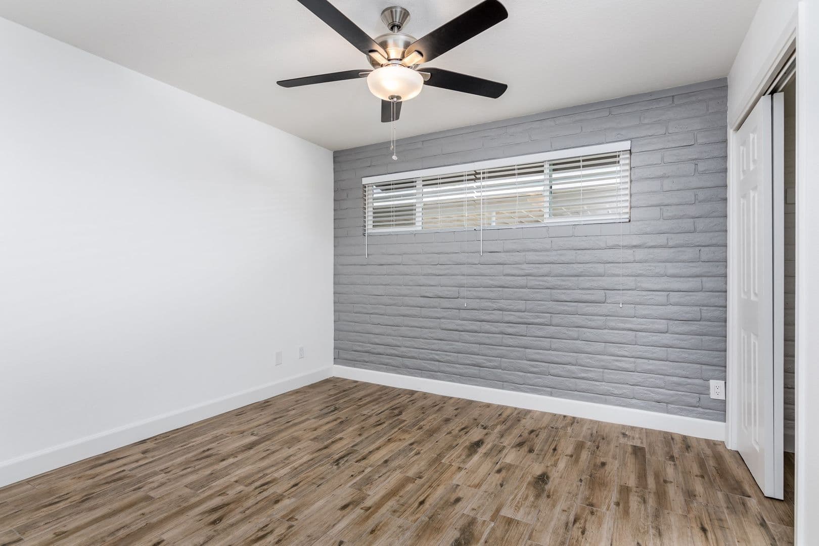 Phoenix Apartment: 3702,3710, 3718 E Glenrosa Ave