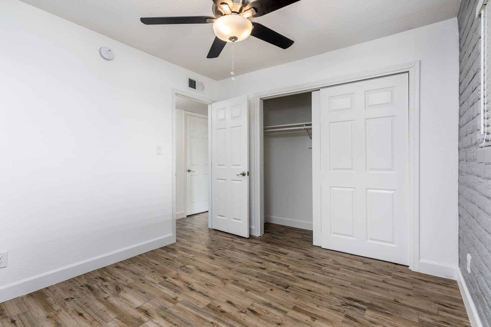 Phoenix Apartment: 3702,3710, 3718 E Glenrosa Ave