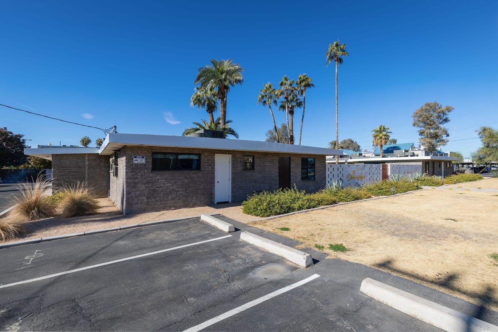Phoenix Apartment: 4214 N 10th St