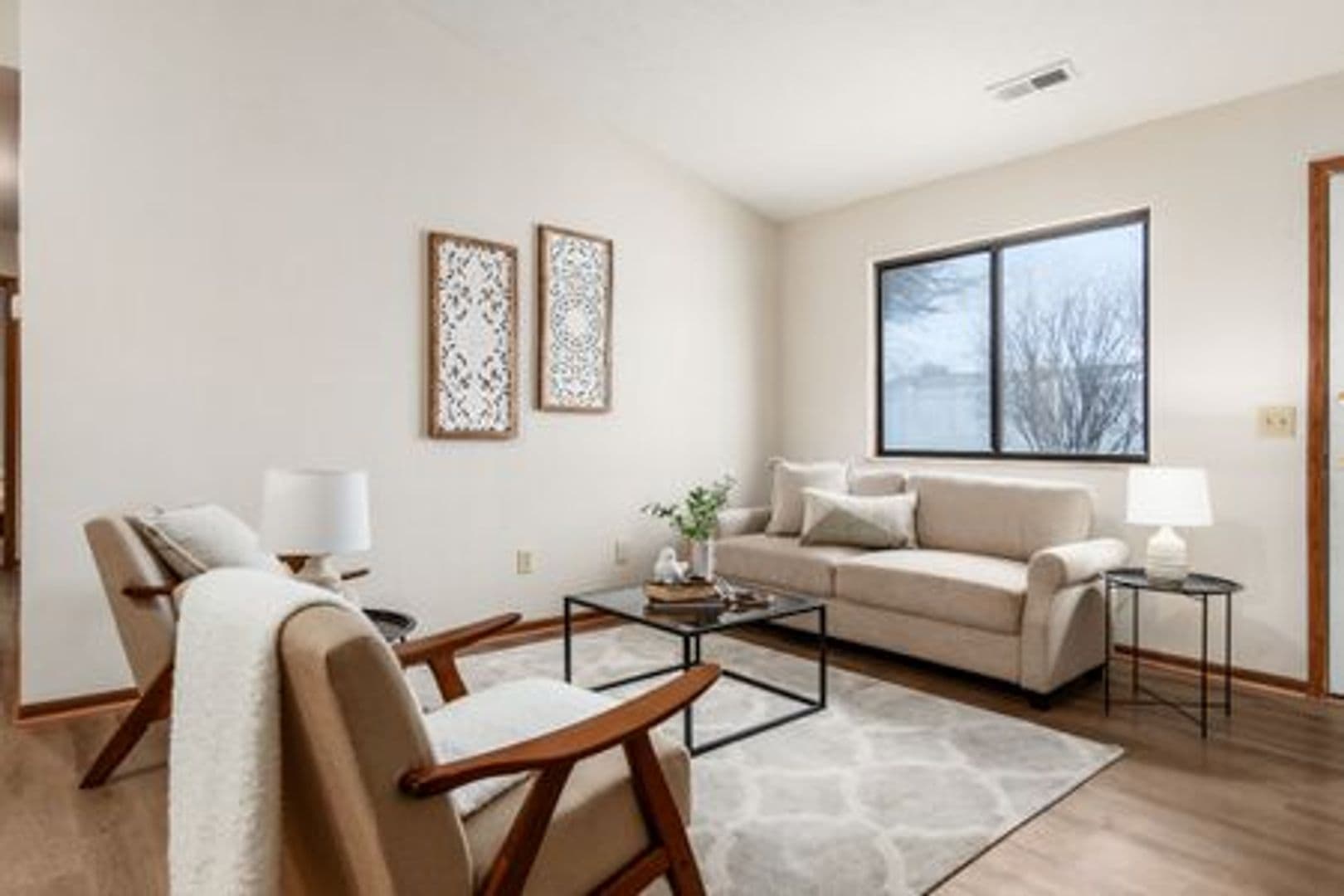 Grove City Apartment: 2438 Royal Meadow
