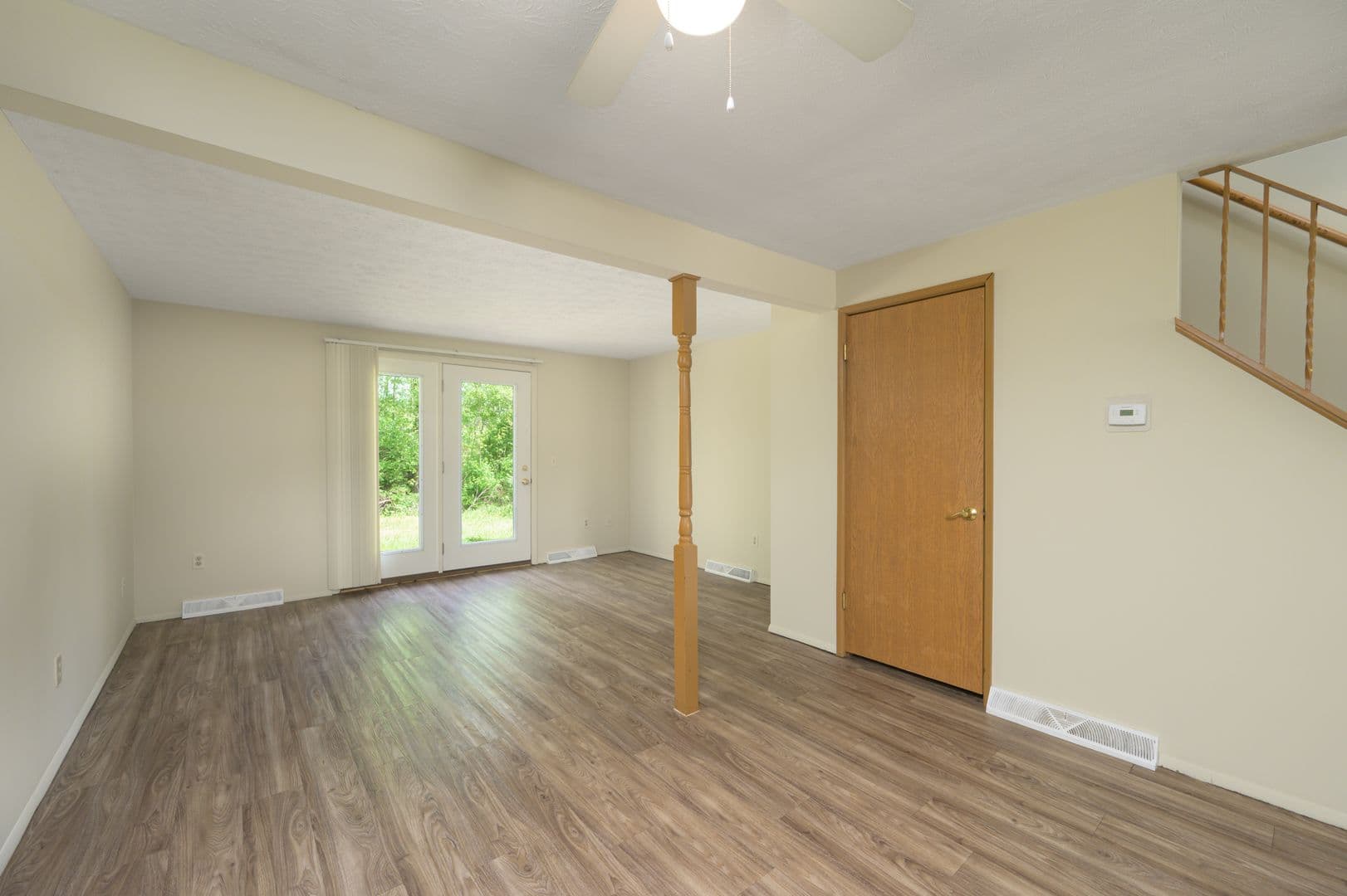 Massillon Apartment: 1832 First St.