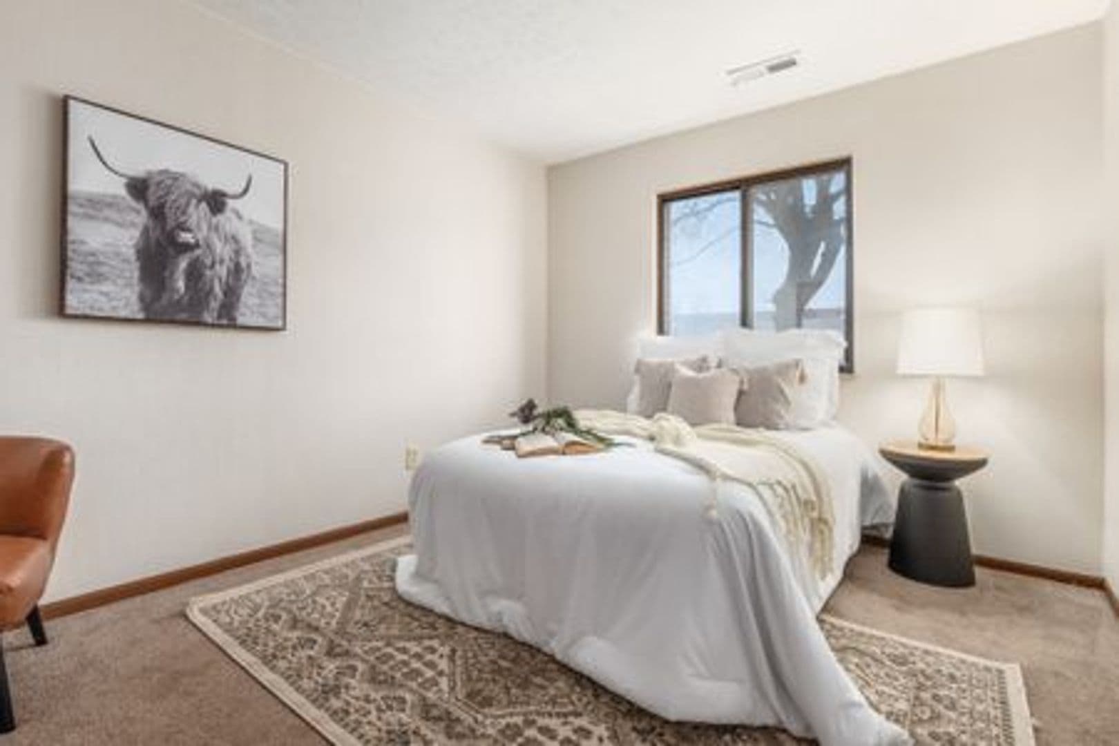 Grove City Apartment: 2438 Royal Meadow