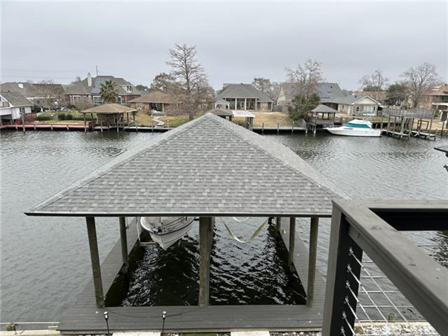 Slidell Apartment: 142 Lakeview Dr