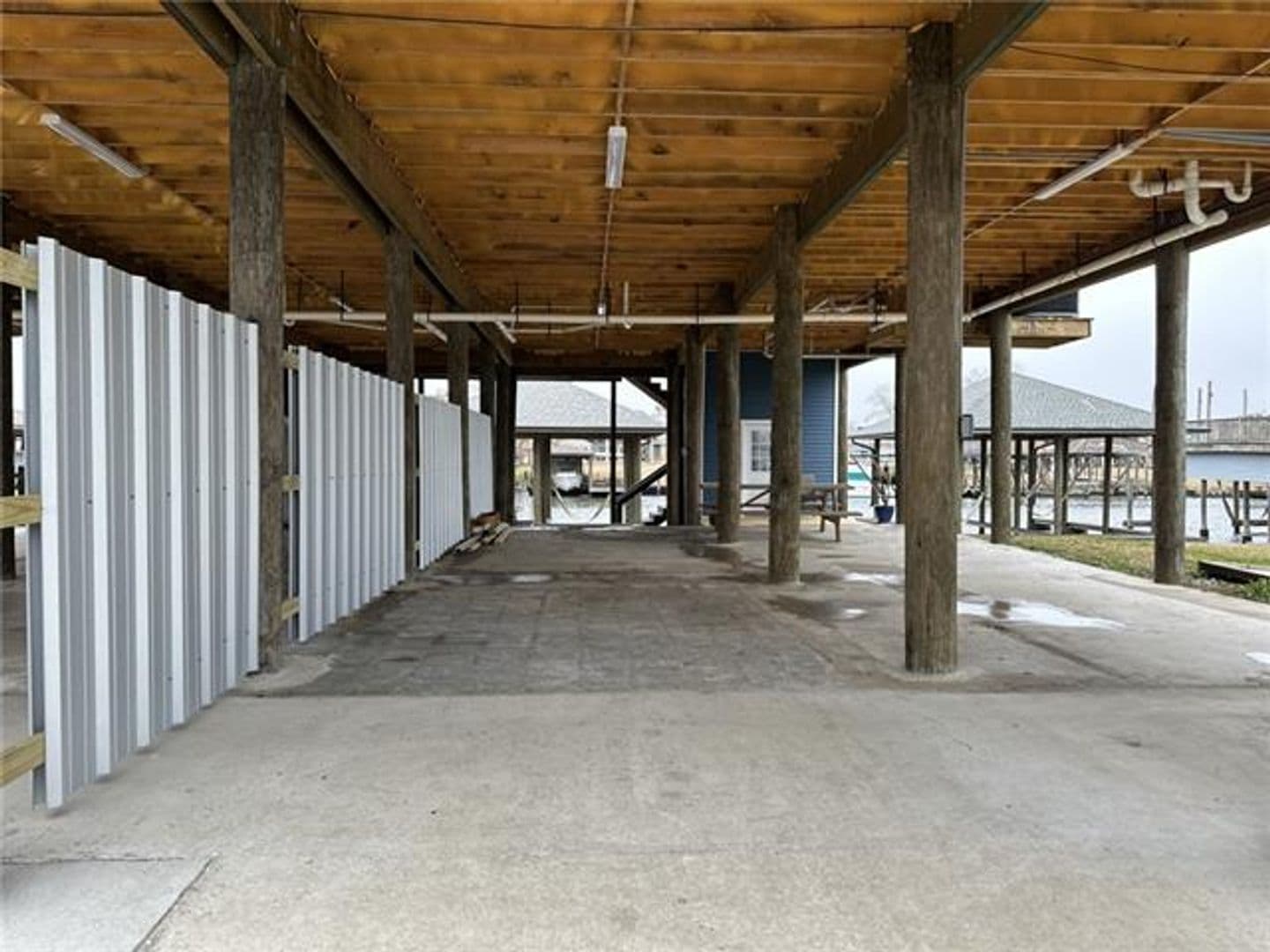 Slidell Apartment: 142 Lakeview Dr