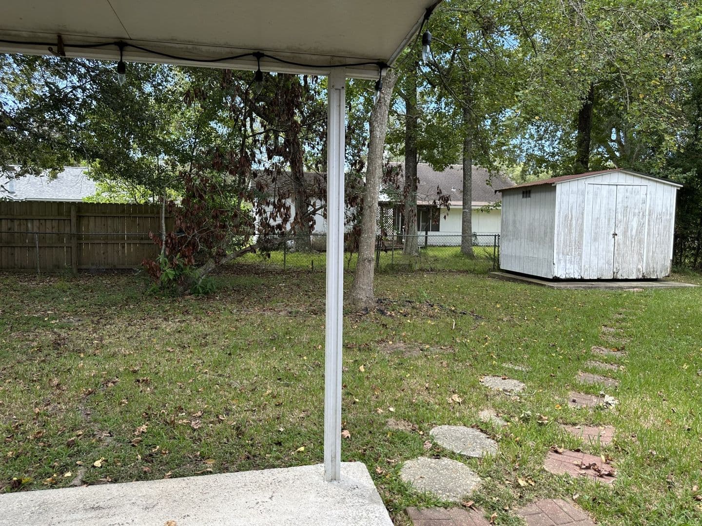 Slidell House: 2121 Oriole Street