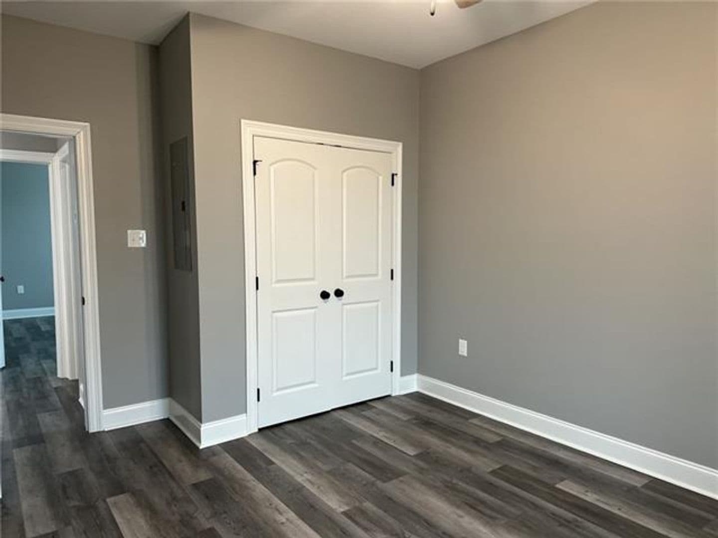 Slidell Apartment: 142 Lakeview Dr