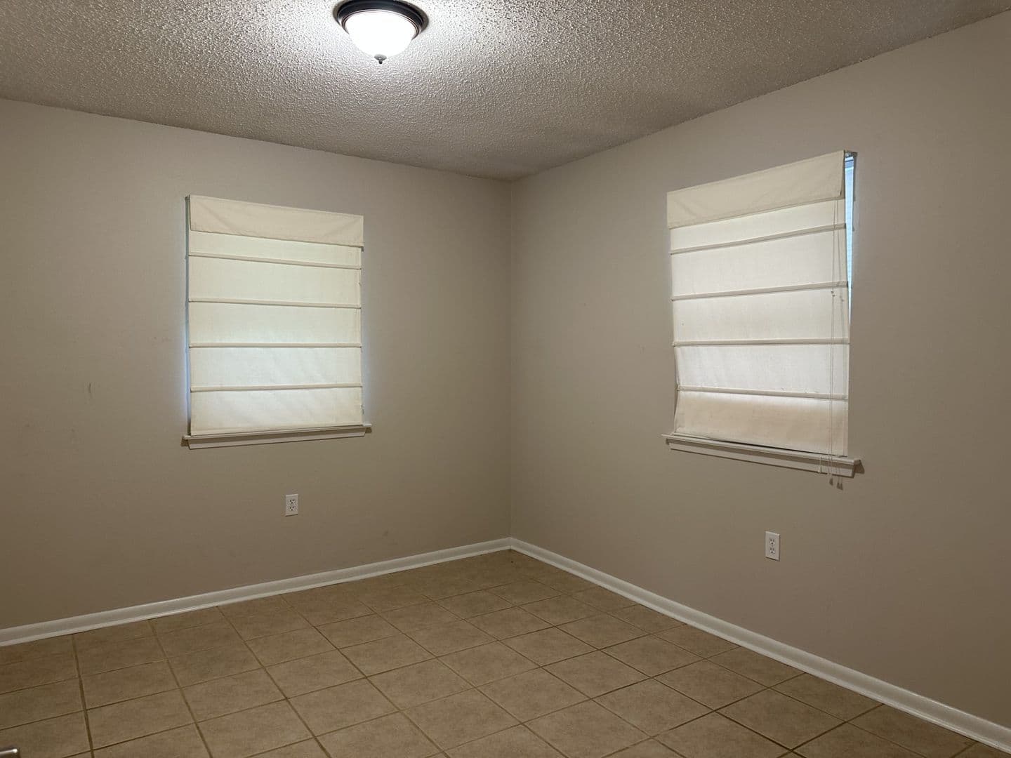Slidell House: 2121 Oriole Street