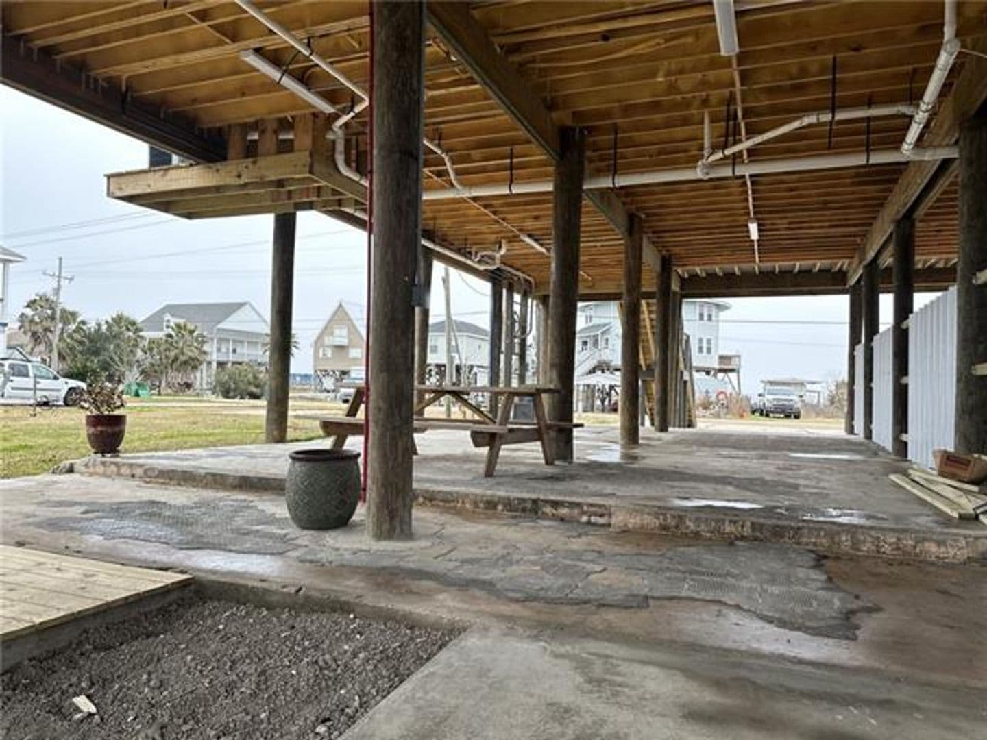 Slidell Apartment: 142 Lakeview Dr