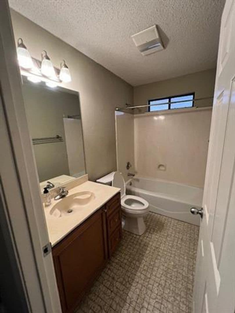 Slidell House: 228 Constellation Drive