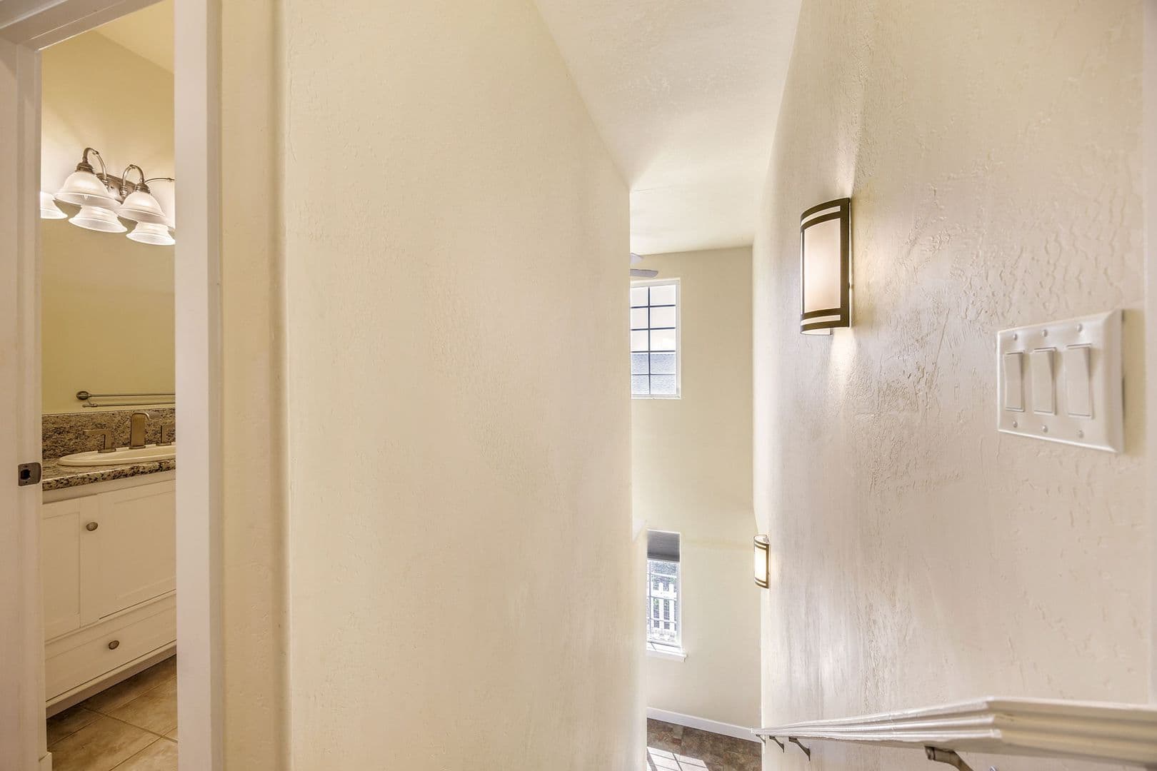 Medford Apartment: 1514 Hartell Ave