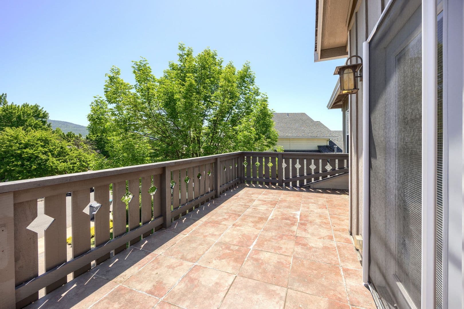 Medford Apartment: 1514 Hartell Ave