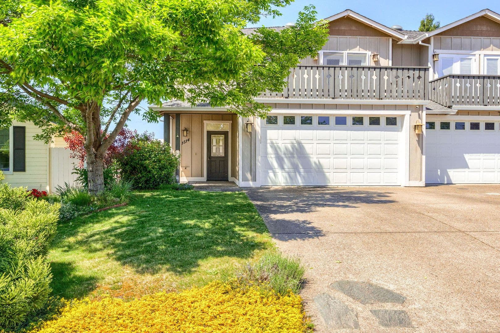 Medford Apartment: 1514 Hartell Ave