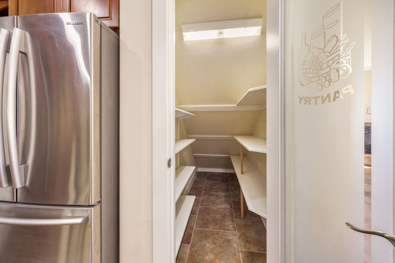 Medford Apartment: 1514 Hartell Ave