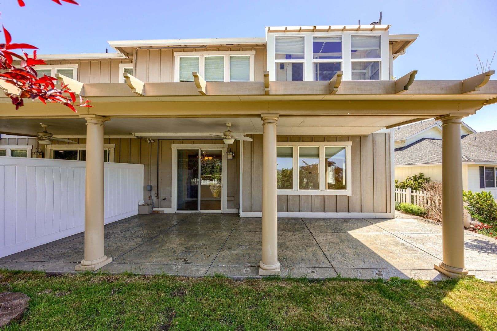 Medford Apartment: 1514 Hartell Ave