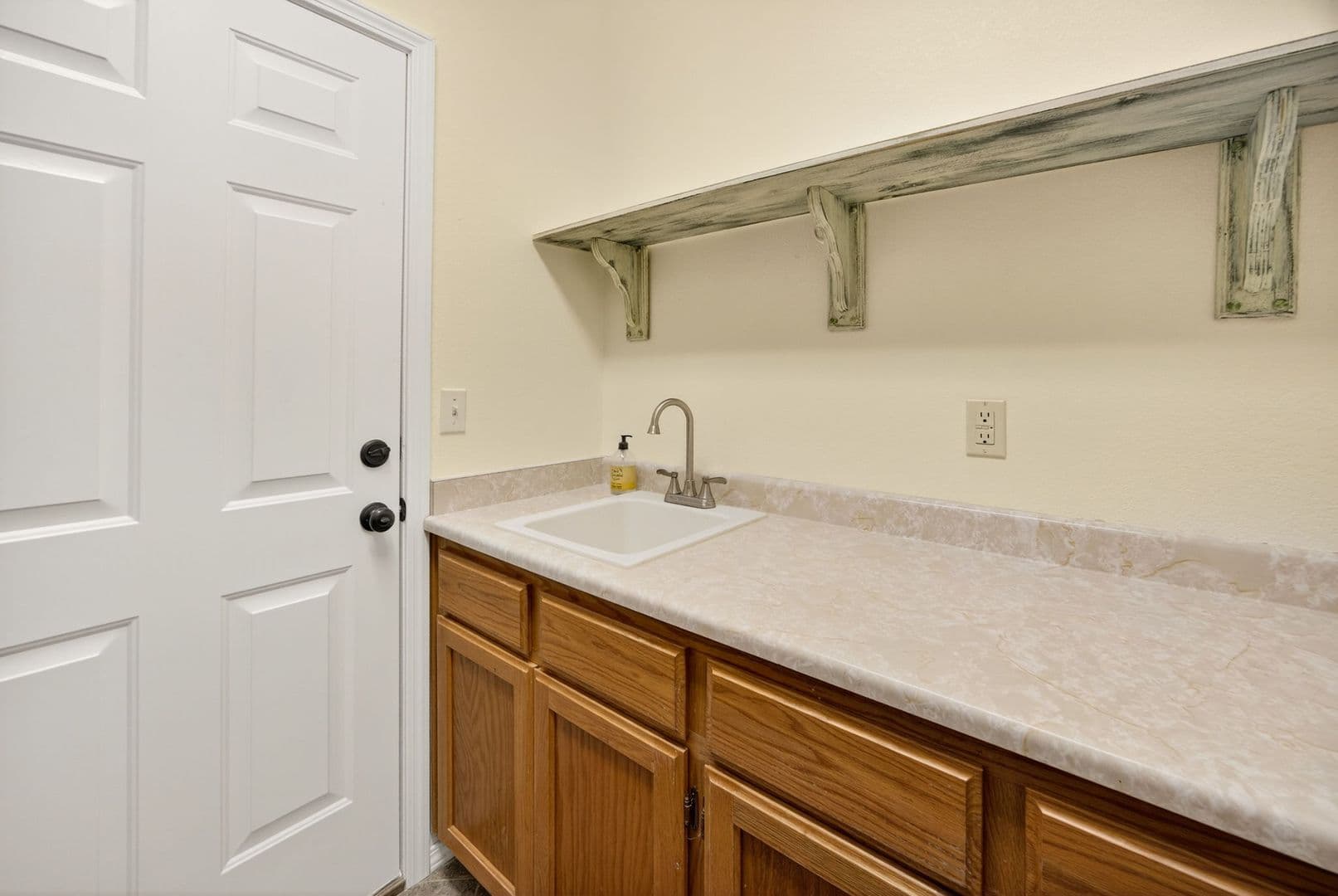 Central Point House: 2638 Rabun Way