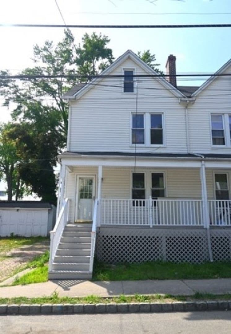 Morristown Apartment: 10 Olyphant Pl