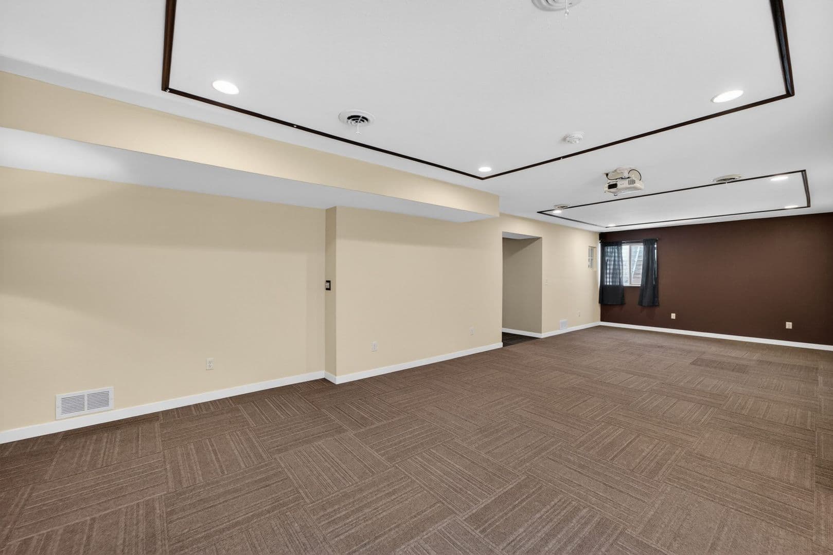 Sun Prairie House: 148 Caraway Pl
