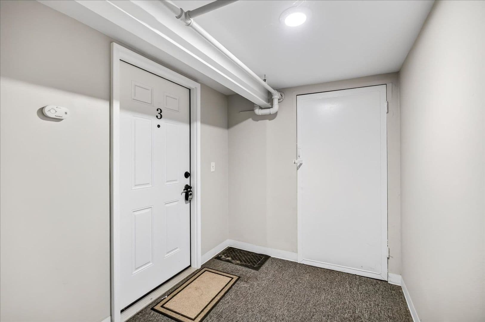 Madison Apartment: 4310 Mohawk Dr