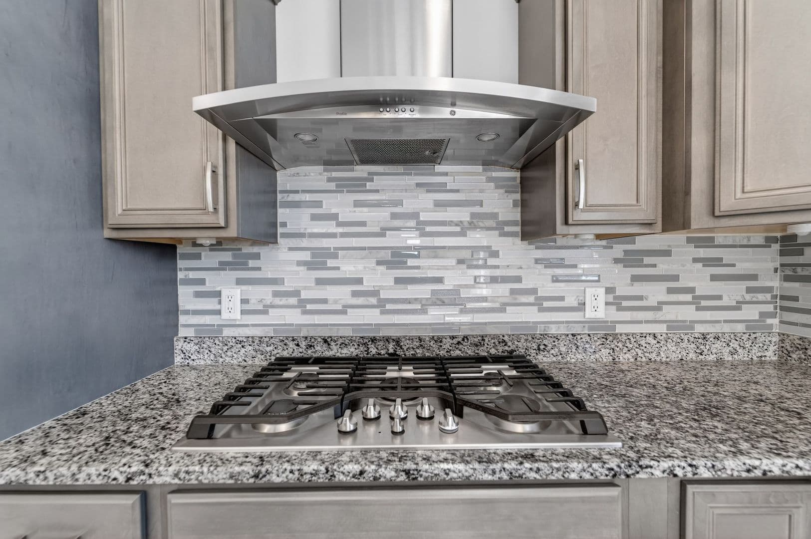 Sun Prairie House: 148 Caraway Pl