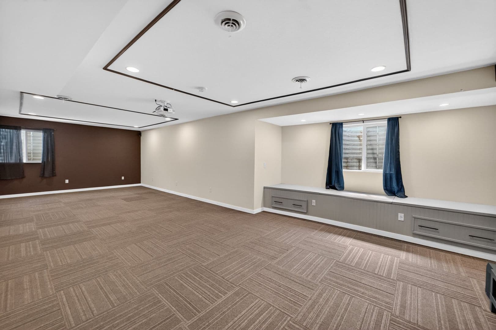 Sun Prairie House: 148 Caraway Pl