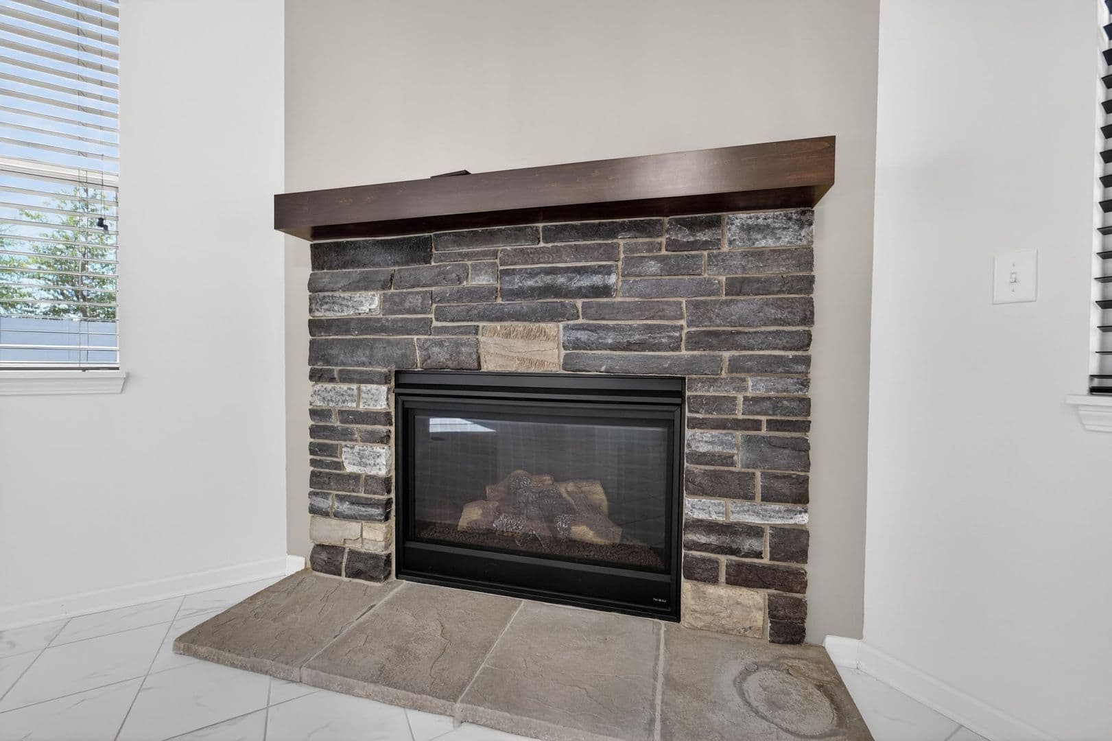 Sun Prairie House: 148 Caraway Pl