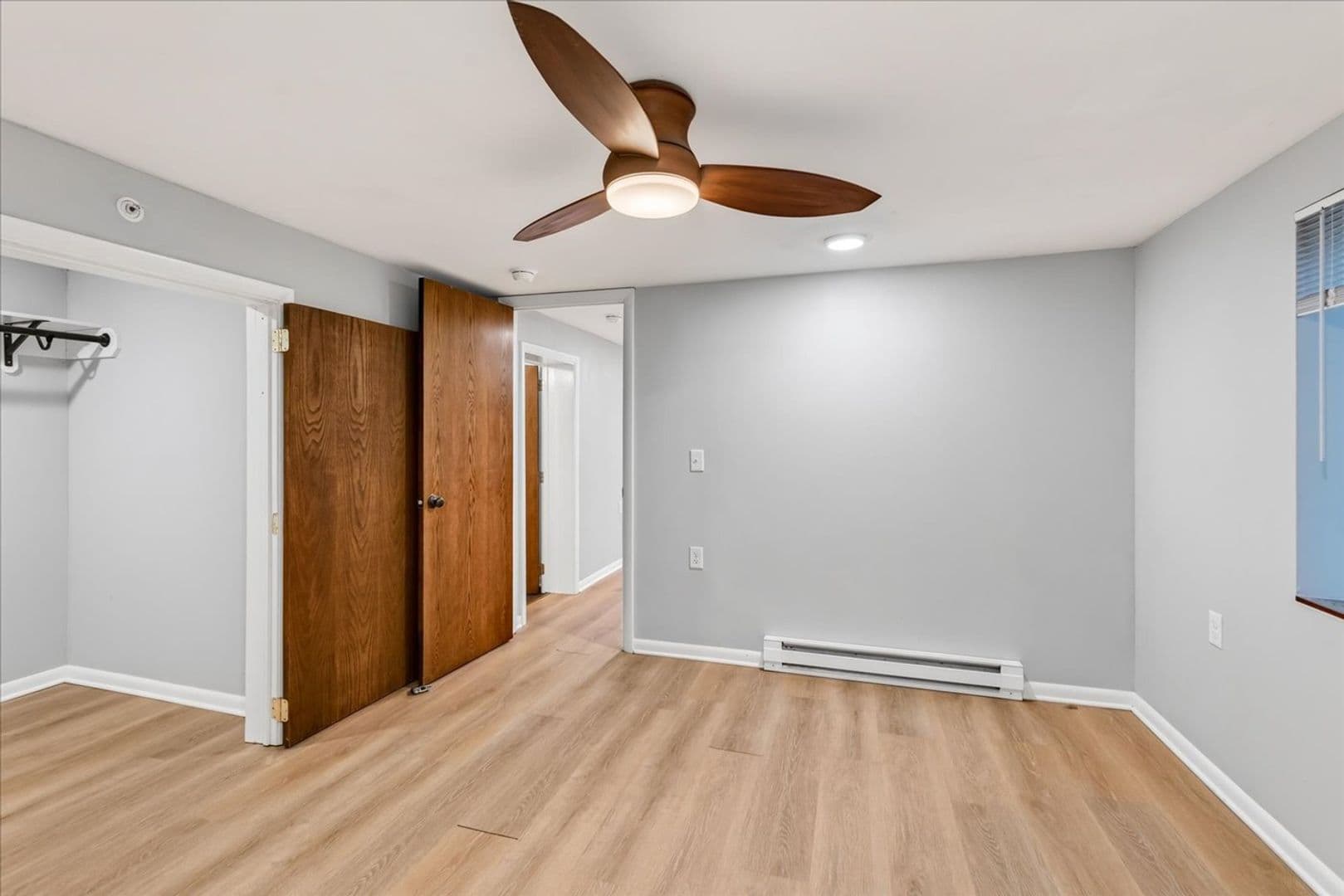 Madison Apartment: 4310 Mohawk Dr