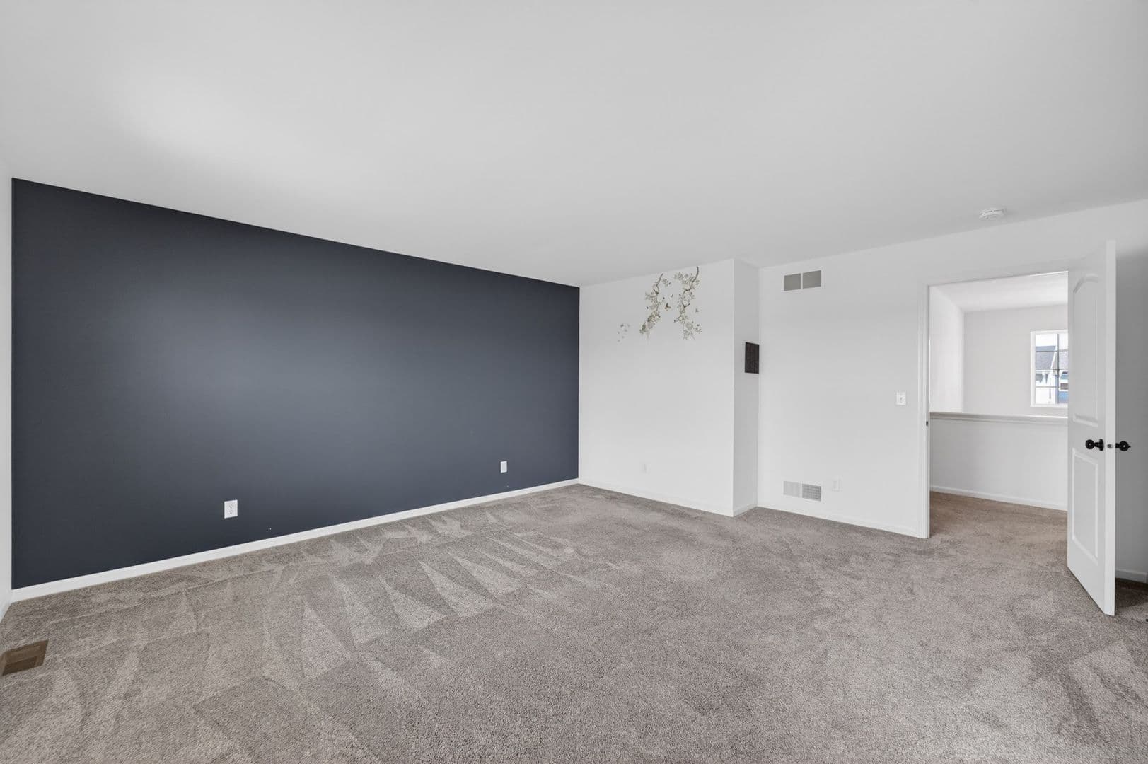 Sun Prairie House: 148 Caraway Pl