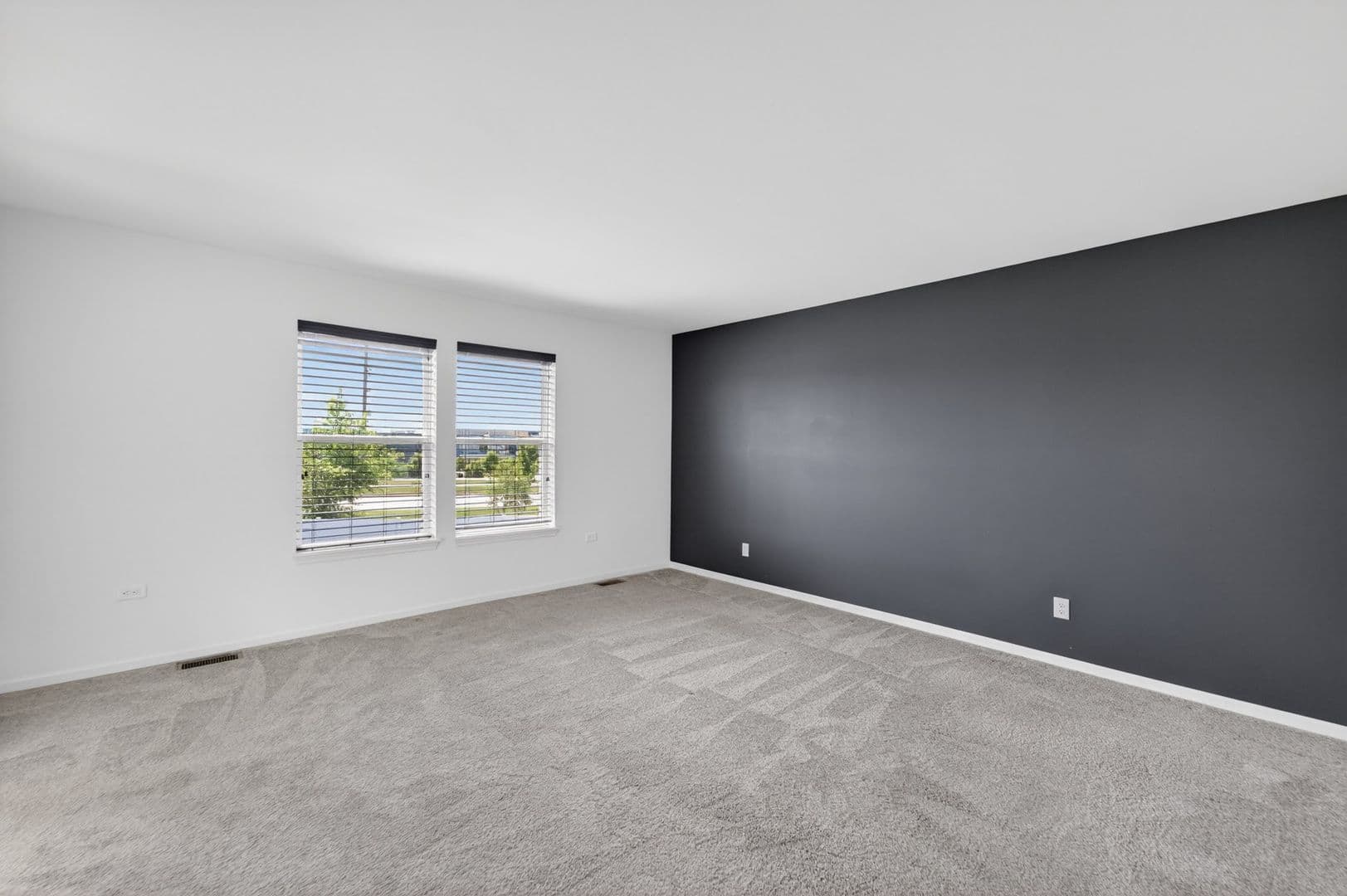 Sun Prairie House: 148 Caraway Pl